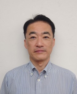作本芳弘